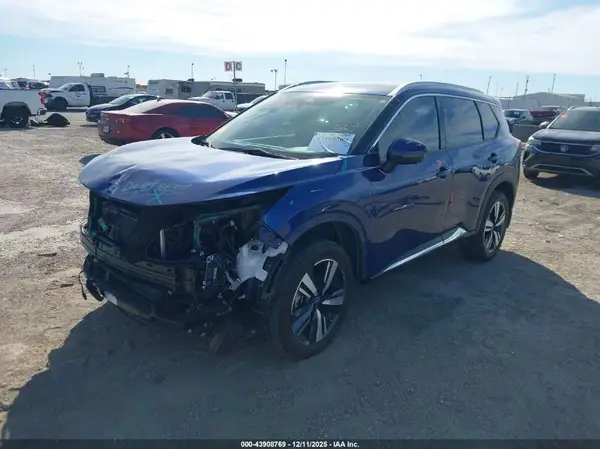5N1BT3CB6NC696413 2022 NISSAN ROGUE - Image 2
