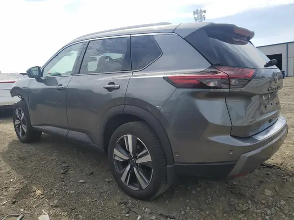 5N1BT3CB6RC683795 2024 NISSAN ROGUE - Image 2