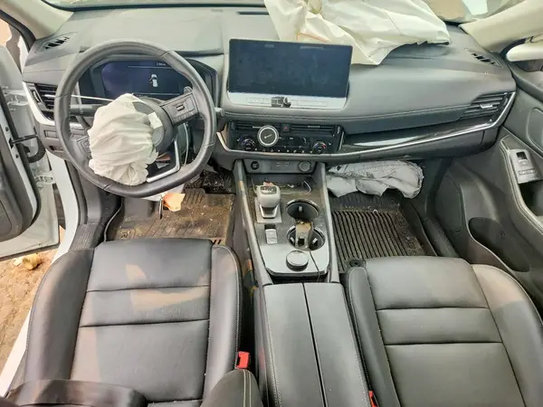 5N1BT3CB6RC715693 2024 NISSAN ROGUE - Image 8