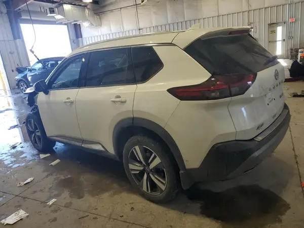 5N1BT3CB7NC710769 2022 NISSAN ROGUE - Image 2