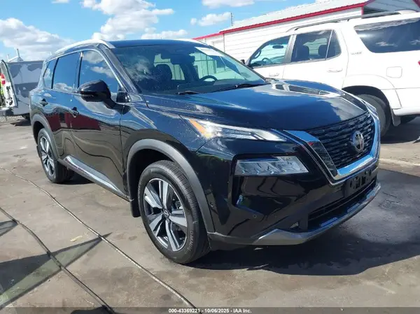 5N1BT3CB7NC721271 2022 NISSAN ROGUE - Image 1