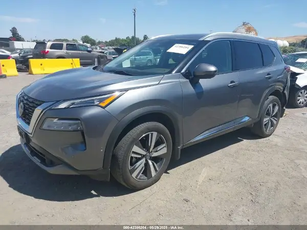 5N1BT3CB7PC823141 2023 NISSAN ROGUE - Image 2