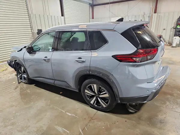 5N1BT3CB7TC773075 2026 NISSAN ROGUE - Image 2