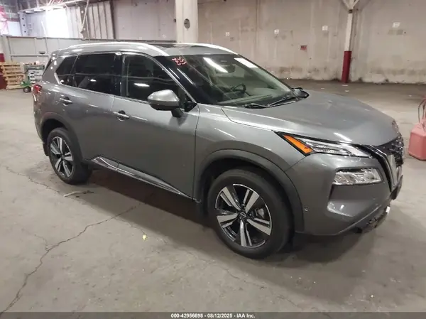 5N1BT3CB8PC751835 2023 NISSAN ROGUE - Image 1