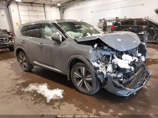 5N1BT3CB8PC852275 2023 NISSAN ROGUE - Image 1
