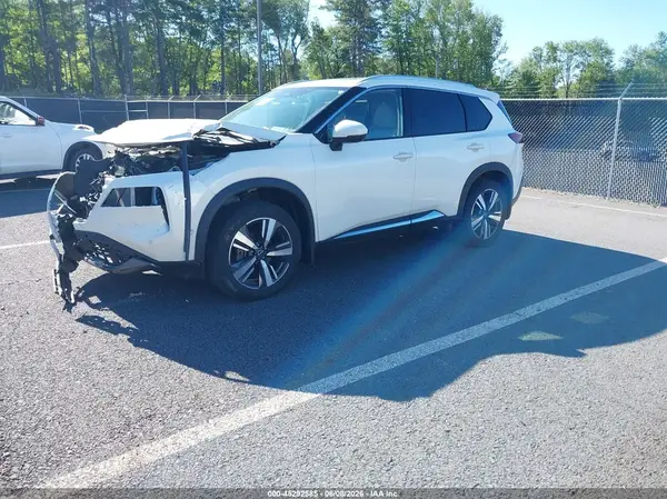 5N1BT3CB8PC856424 2023 NISSAN ROGUE - Image 2