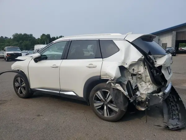 5N1BT3CB8PC897703 2023 NISSAN ROGUE - Image 2