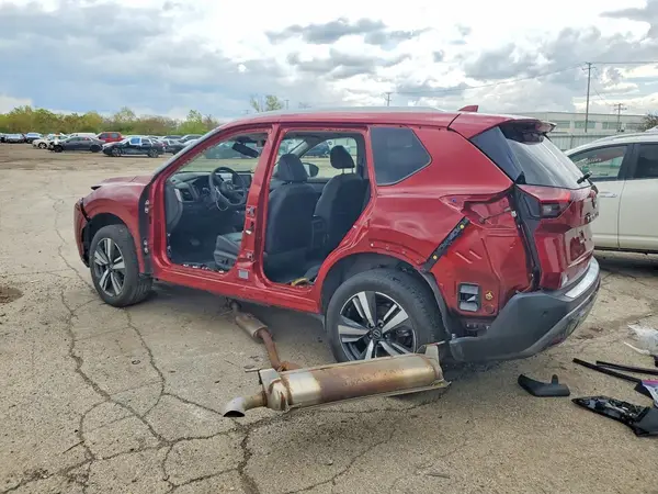 5N1BT3CB8PC940775 2023 NISSAN ROGUE - Image 2