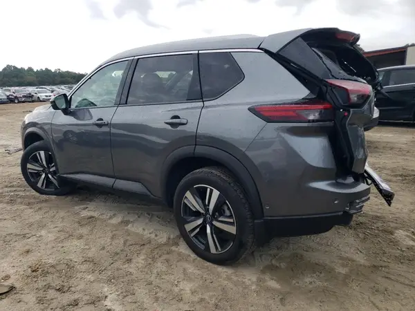 5N1BT3CB8RC683944 2024 NISSAN ROGUE - Image 2