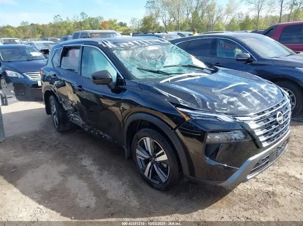 5N1BT3CB8RC709037 2024 NISSAN ROGUE - Image 1