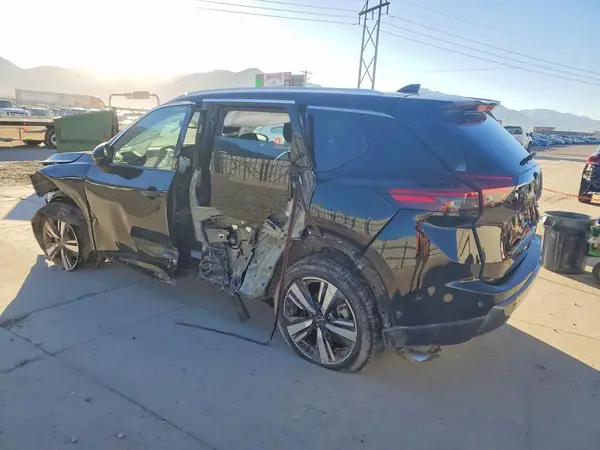 5N1BT3CB8TC736651 2026 NISSAN ROGUE - Image 2