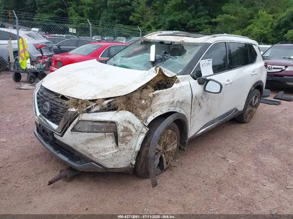 5N1BT3CB9PC737765 2023 NISSAN ROGUE - Image 2