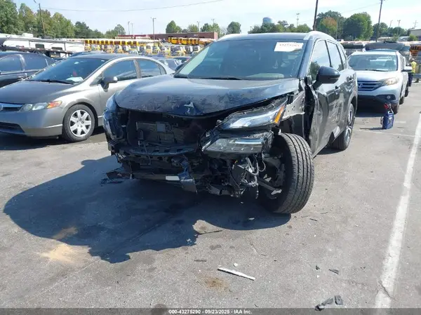 5N1BT3CB9PC815509 2023 NISSAN ROGUE - Image 2