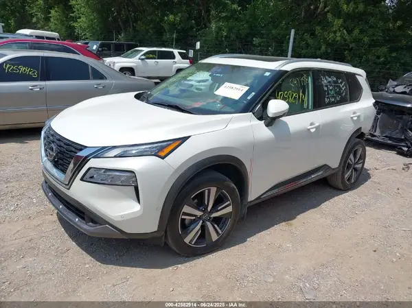 5N1BT3CB9PC847988 2023 NISSAN ROGUE - Image 2