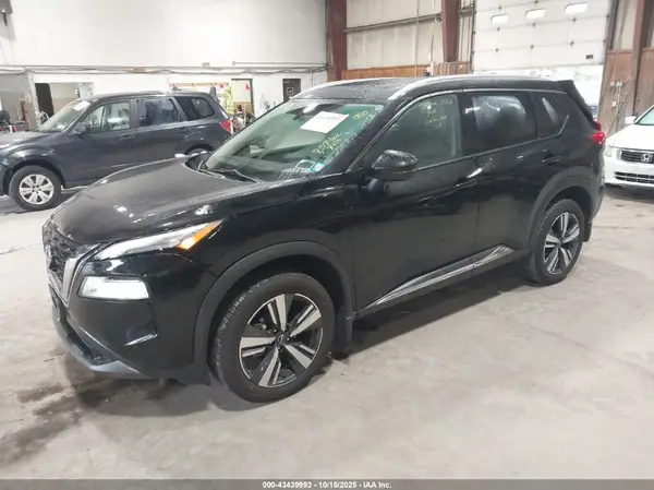 5N1BT3CB9PC878593 2023 NISSAN ROGUE - Image 2
