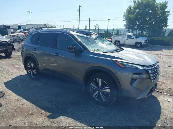 5N1BT3CB9RC710343 2024 NISSAN ROGUE - Image 1