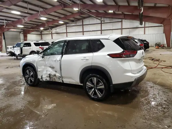 5N1BT3CB9RC743231 2024 NISSAN ROGUE - Image 2
