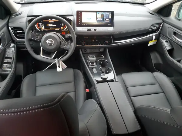 5N1BT3CB9RC748171 2024 NISSAN ROGUE - Image 8