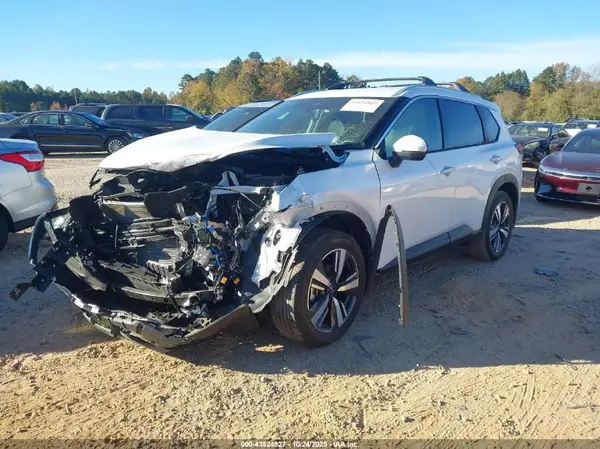 5N1BT3CBXRC710836 2024 NISSAN ROGUE - Image 2