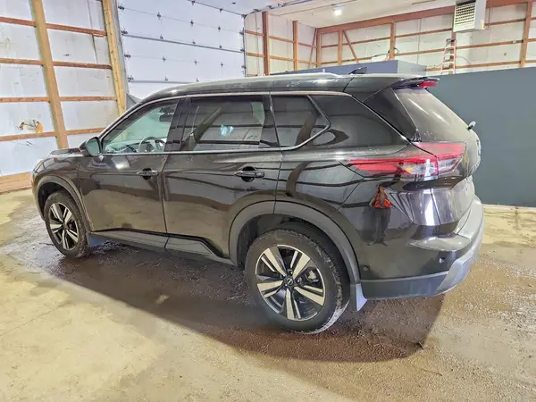 5N1BT3CBXRC711887 2024 NISSAN ROGUE - Image 2