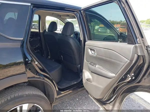 5N1BT3CBXTC684004 2026 NISSAN ROGUE - Image 8