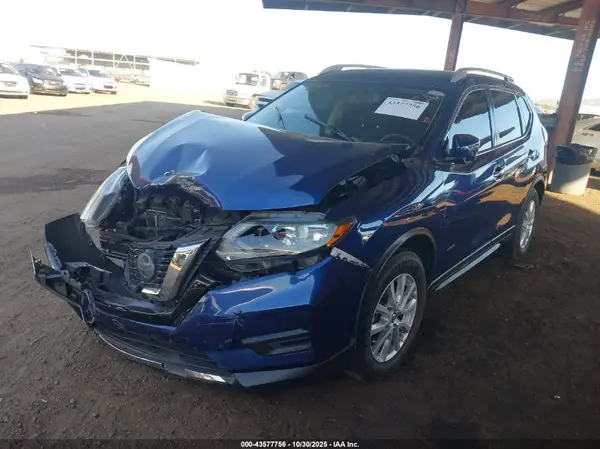 5N1ET2MT2JC849748 2018 NISSAN ROGUE - Image 2