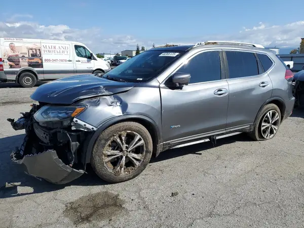 5N1ET2MT3HC781356 2017 NISSAN ROGUE - Image 1