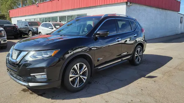 5N1ET2MT4HC786131 2017 NISSAN ROGUE - Image 2