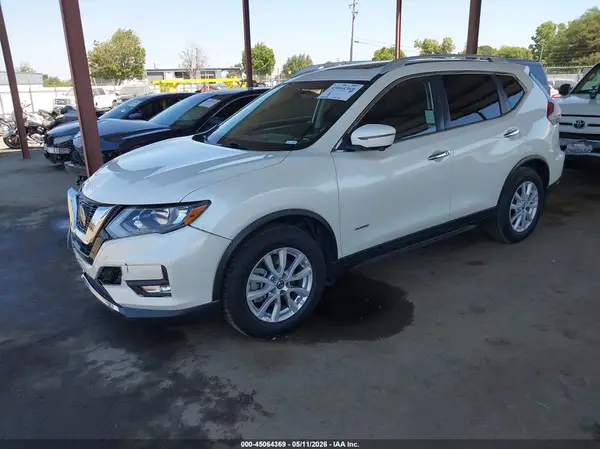 5N1ET2MT4JC794316 2018 NISSAN ROGUE - Image 2