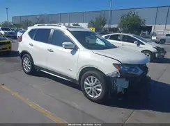 5N1ET2MT5JC828490 2018 NISSAN ROGUE