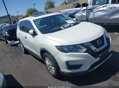 5N1ET2MT6JC841085 2018 NISSAN ROGUE