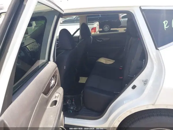 5N1ET2MT6JC841085 2018 NISSAN ROGUE - Image 8