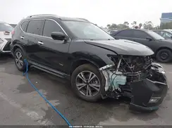 5N1ET2MT7JC802246 2018 NISSAN ROGUE