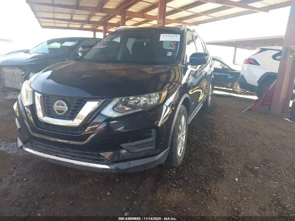 5N1ET2MT7JC845307 2018 NISSAN ROGUE - Image 2