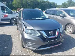 5N1ET2MT7JC851978 2018 NISSAN ROGUE