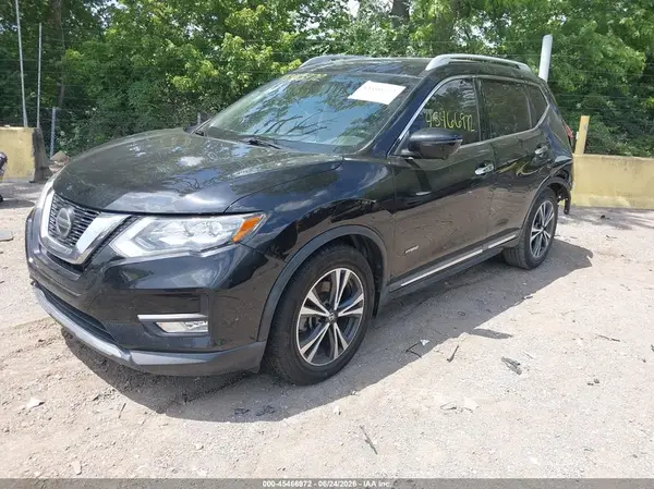 5N1ET2MT8JC809660 2018 NISSAN ROGUE - Image 2