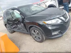 5N1ET2MT8JC850211 2018 NISSAN ROGUE