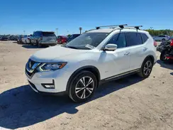 5N1ET2MT9JC811269 2018 NISSAN ROGUE