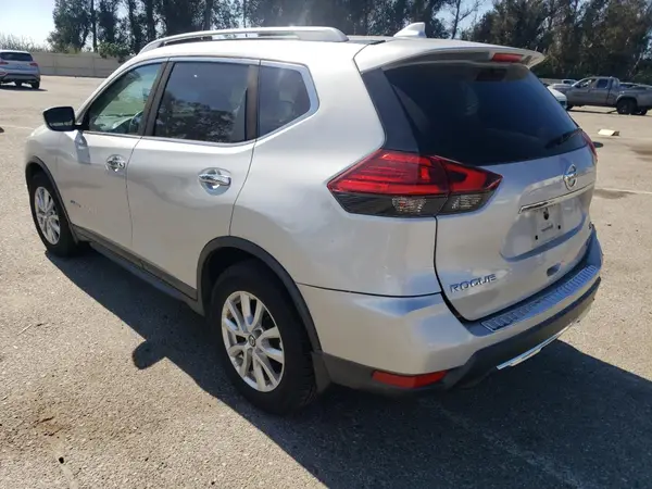 5N1ET2MTXHC791205 2017 NISSAN ROGUE - Image 2