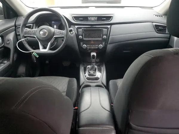 5N1ET2MTXJC798399 2018 NISSAN ROGUE - Image 8