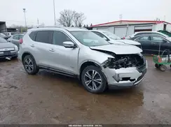 5N1ET2MV0JC801196 2018 NISSAN ROGUE