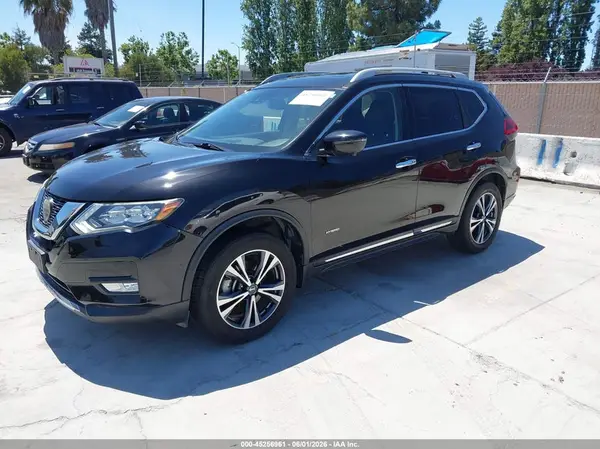 5N1ET2MV0JC842721 2018 NISSAN ROGUE - Image 2