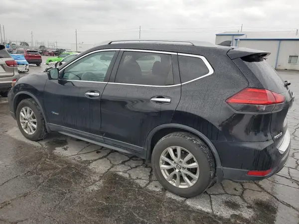 5N1ET2MV1HC788310 2017 NISSAN ROGUE - Image 2
