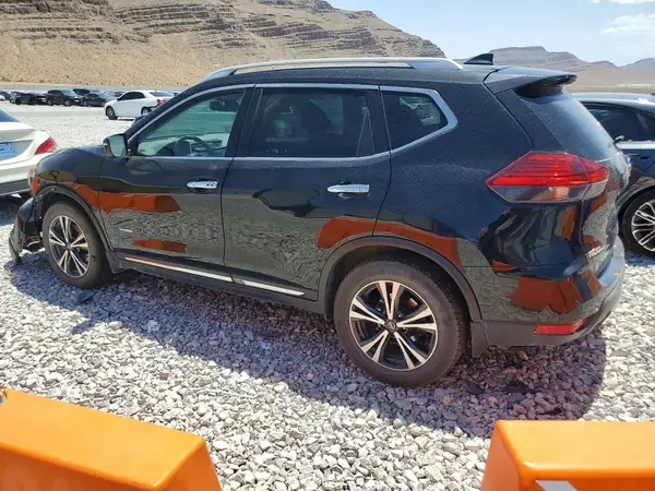 5N1ET2MV1HC788713 2017 NISSAN ROGUE - Image 2