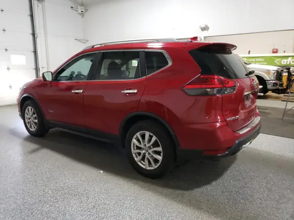 5N1ET2MV1HC789702 2017 NISSAN ROGUE - Image 2