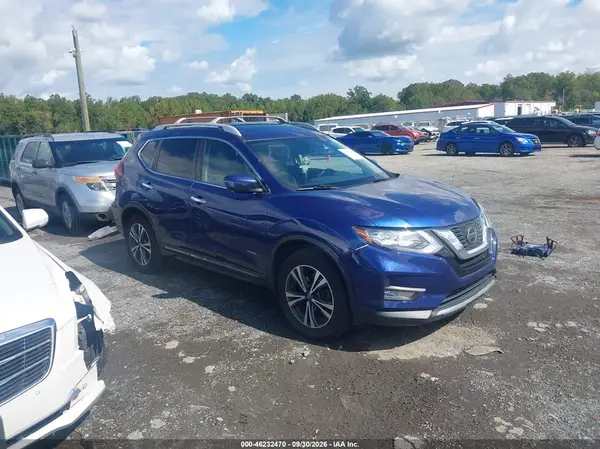 5N1ET2MV1JC837852 2018 NISSAN ROGUE - Image 1