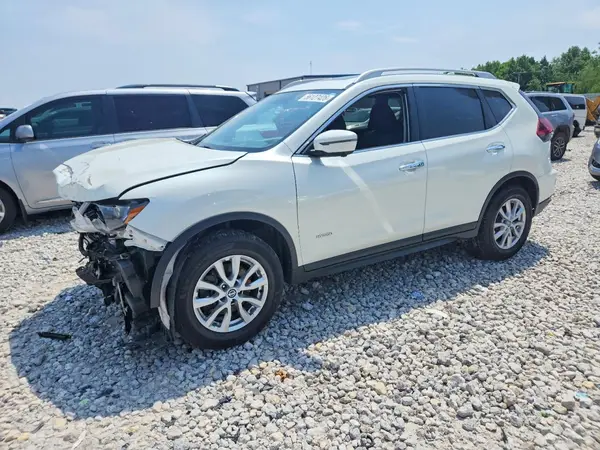 5N1ET2MV2JC827332 2018 NISSAN ROGUE - Image 2