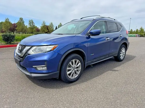 5N1ET2MV3HC813398 2017 NISSAN ROGUE - Image 2