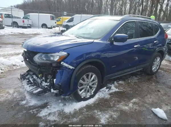 5N1ET2MV3KC715544 2019 NISSAN ROGUE - Image 2