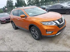 5N1ET2MV4HC768214 2017 NISSAN ROGUE